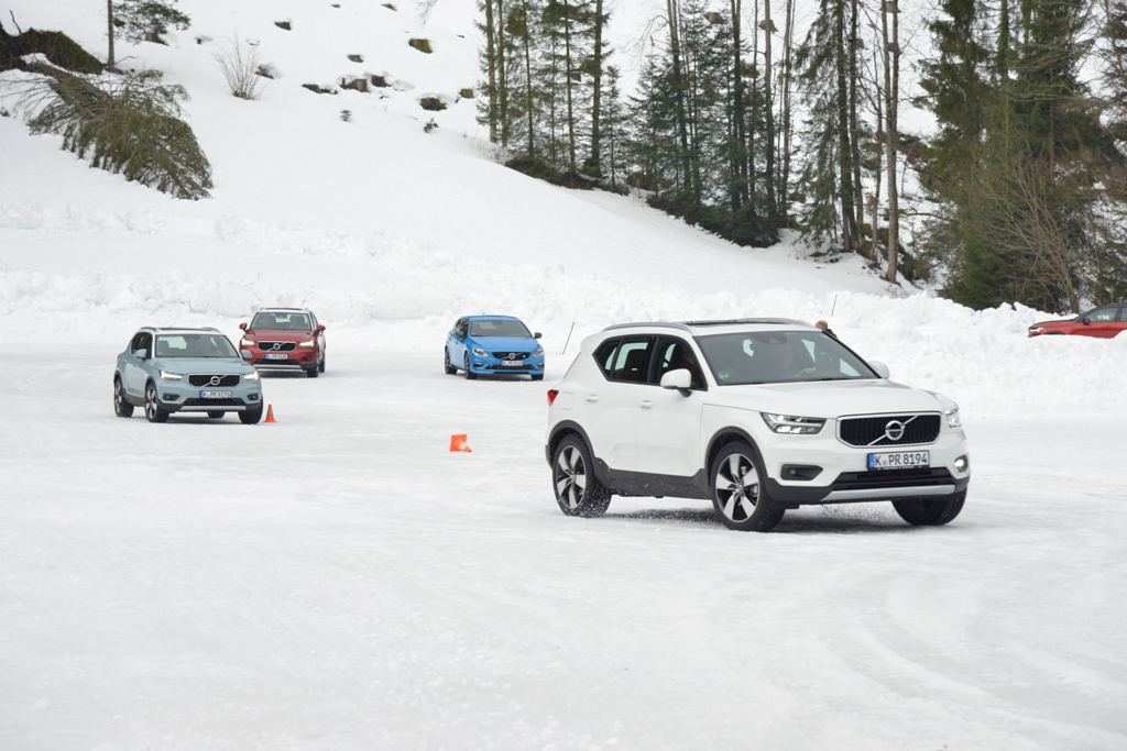 Volvo XC40: Winter Testfahrten