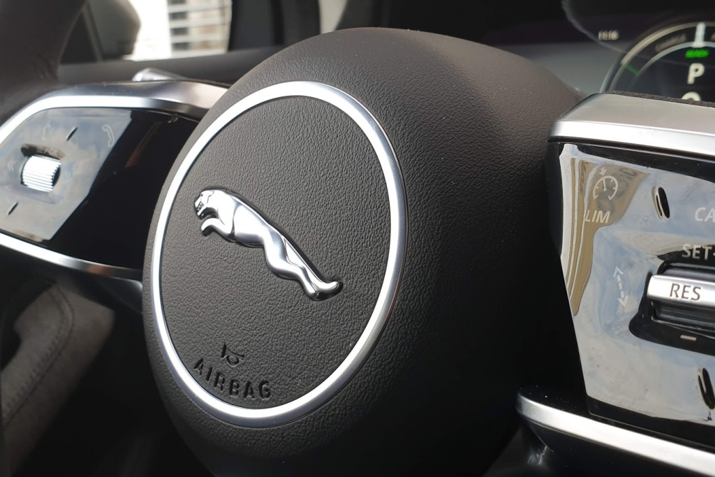 Jaguar I-Pace (2020) - Emblem