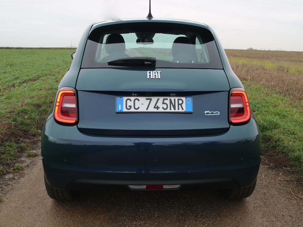 Fiat 500, Heckansicht