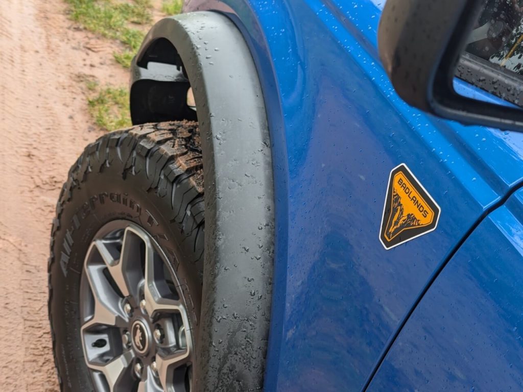 Kotflügel mit Badlands-Sticker