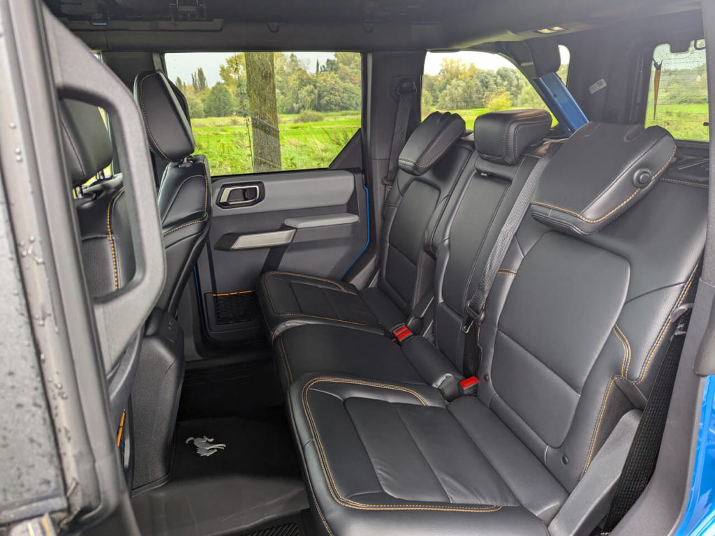 Rücksitzbank mit 2 Isofix-Halterungen beim Bronco.