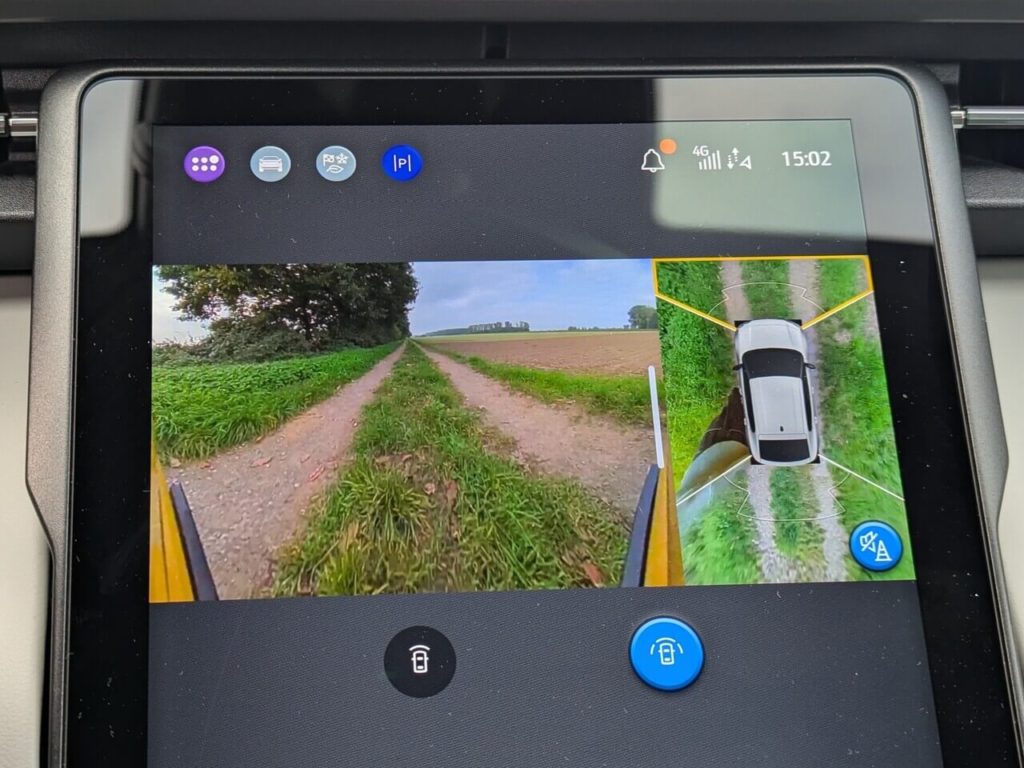 360-Grad-Kamera des Ford Capri Select 2025 – Teil des Fahrerassistenz-Paket (Bestell-Code: DBCAR)