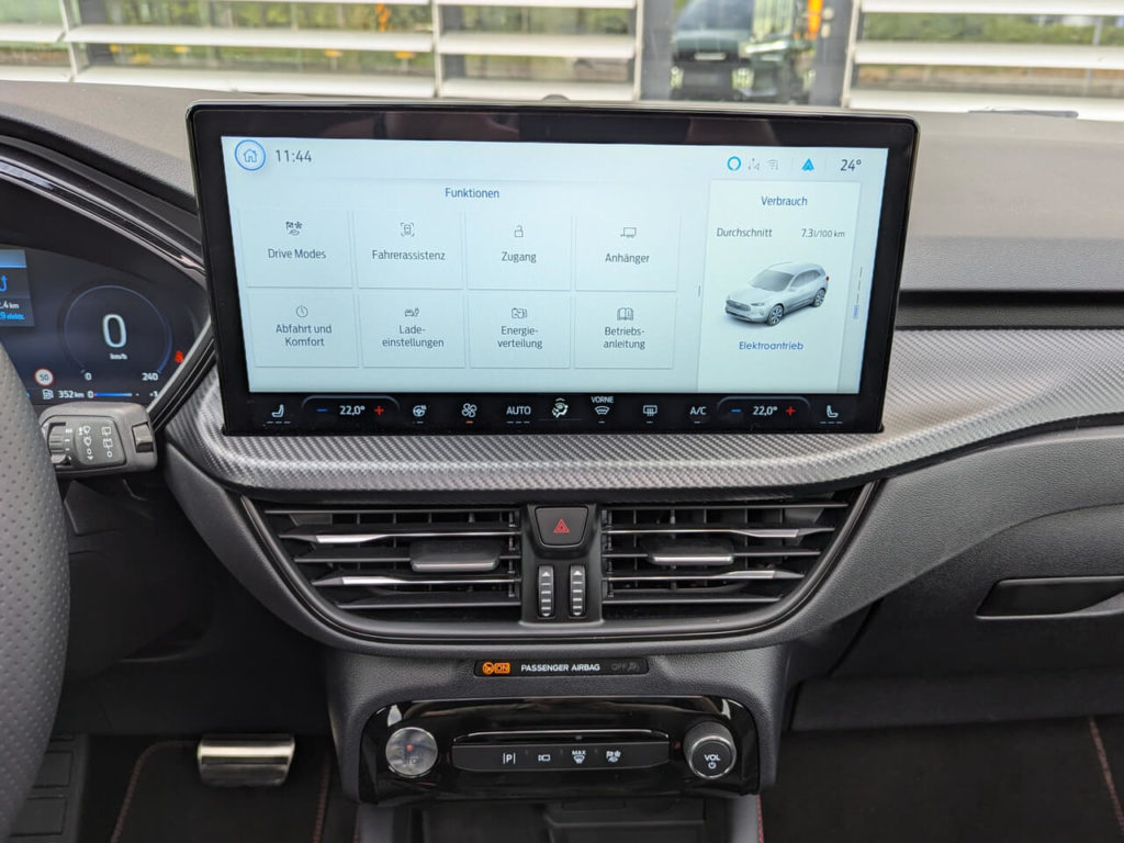 Menü im Kachel-Design beim neuen SYC-4-Infotainmentsystem