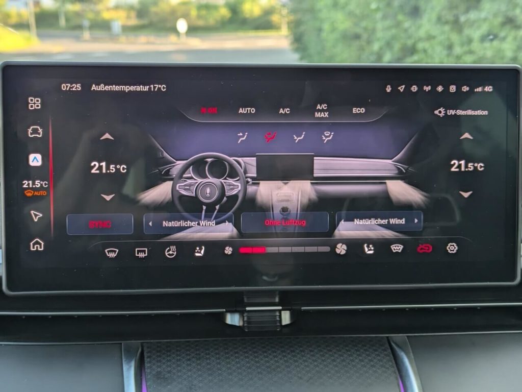 Lüftungseinstellung über den Touchscreen im Ora 07