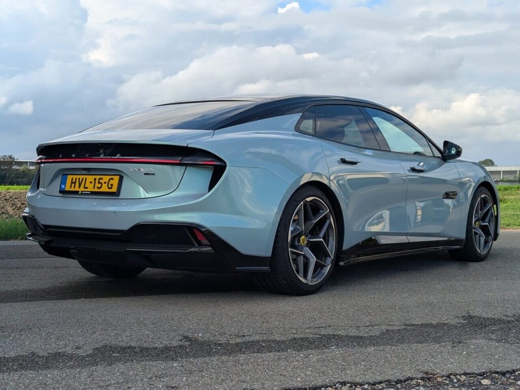 Lotus Emeya 600 Sport SE (2026) mit 800-Volt-Technik im Test.