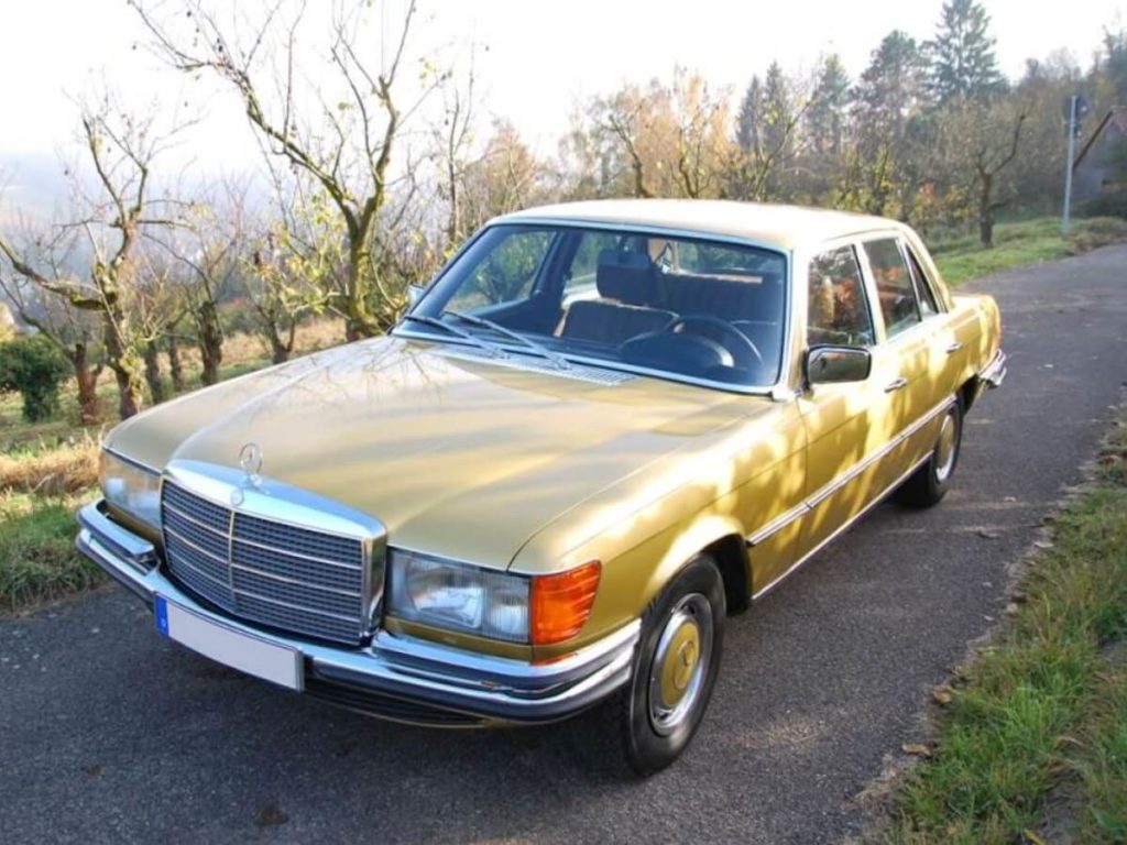 Mercedes-Benz 280 SE (W116) 1976, Edgar Fiebig (Ikonengold Metallic 419)