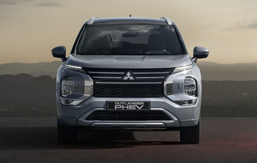 Frontansicht "Dynamic Shield" vom Mitsubishi Outlander PHEV (2025)