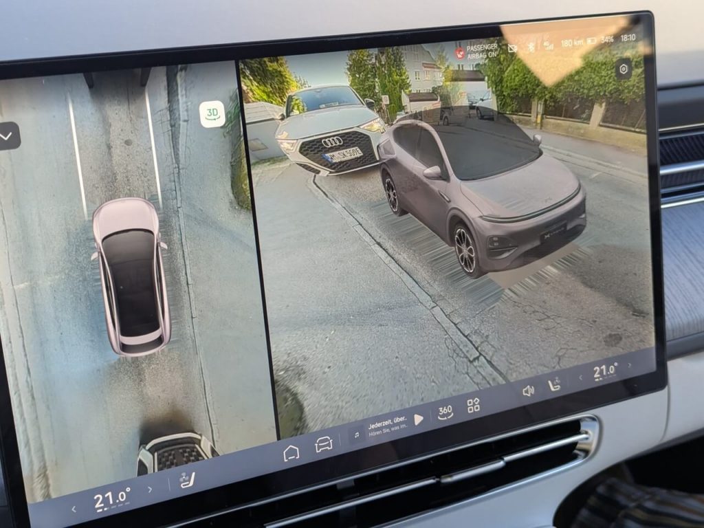 Hochauflösende 360-Grad-Kamera mit 3D-Ansicht im Xpeng G6.