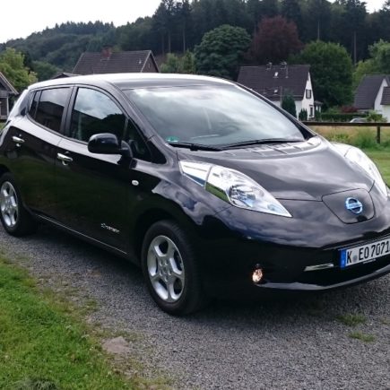 Nissan Leaf ZE0