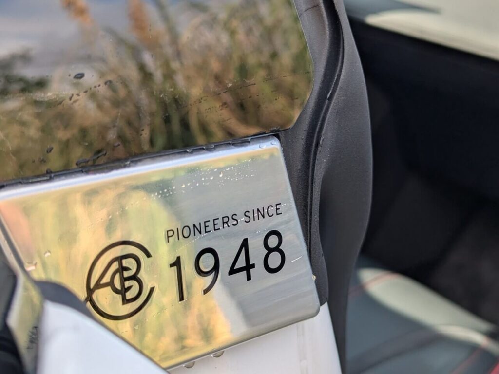 B-Säule-Batch "Pioneers Since 1948"