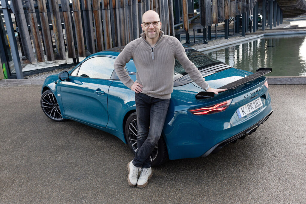 Alpine A110 GTS - Leichtbau-Sportwagen mit niedrigem Leistungsgewicht - die Alternative zu Porsche und Lotus? (Foto: Wolfgang Groeger-Meier)