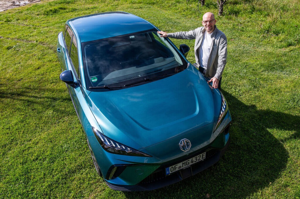 Außen gabs Feinschliff, Innen frischen Wind: Facelift beim MG4 EV - dem wichtigsten Modell von MG in Deutschland.