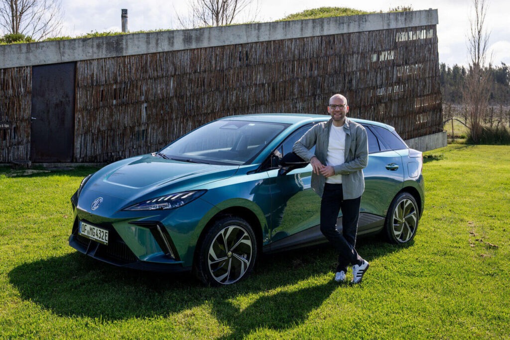 MG4 EV Facelift 2026 im Test: Fahrbericht mit Erfahrung und Kaufberatung zum Kompaktmodell von Daniel Przygoda (Foto: Marcus Werner).