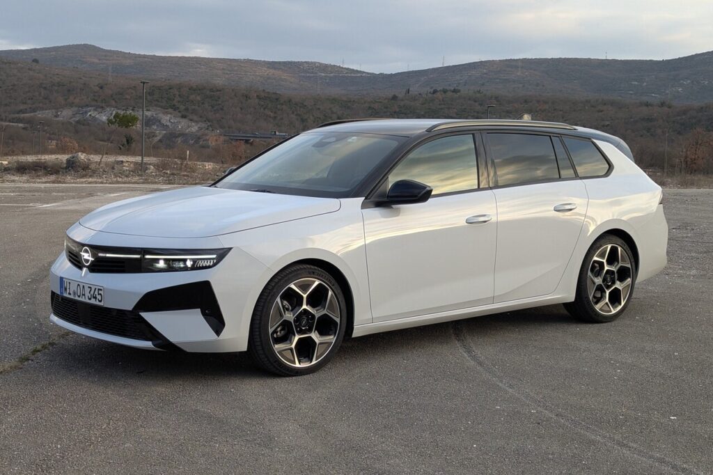 Kombi Kompaktklasse (C-Segment): Erfahrung zum neuen Opel Astra K Sports Tourer