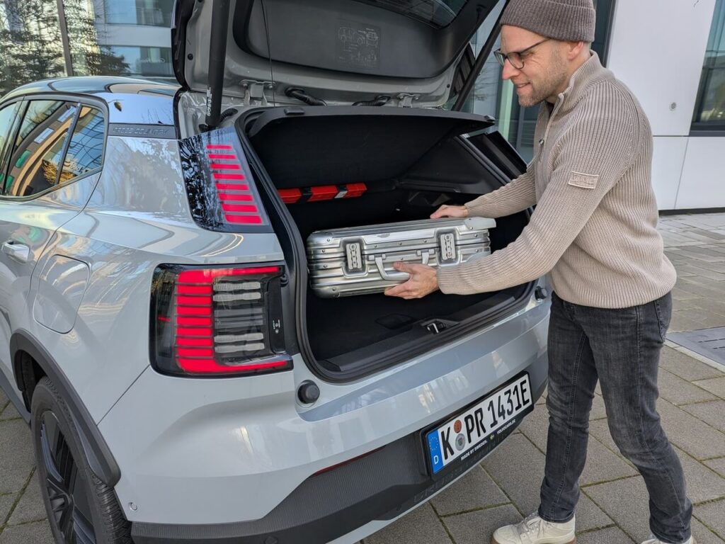 So praktisch ist das Kompakt-SUV Volvo EX30: Alles zu den Platzverhältnissen und Kofferraum.