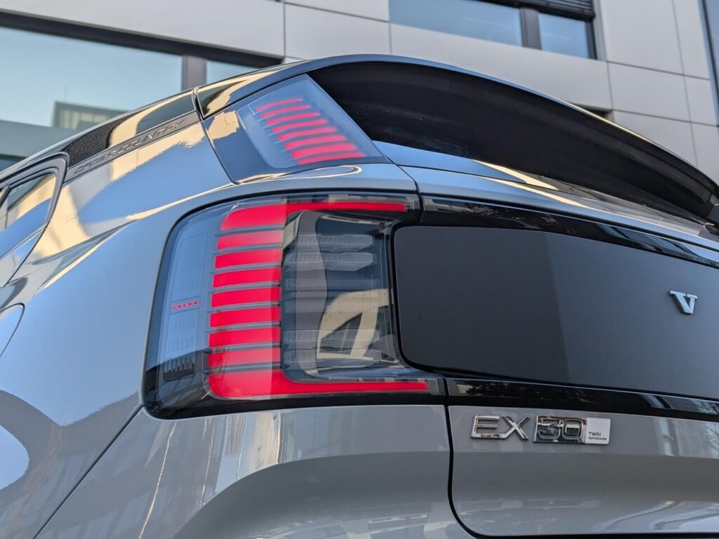 LED-Rückleuchte beim EX30 Cross Country