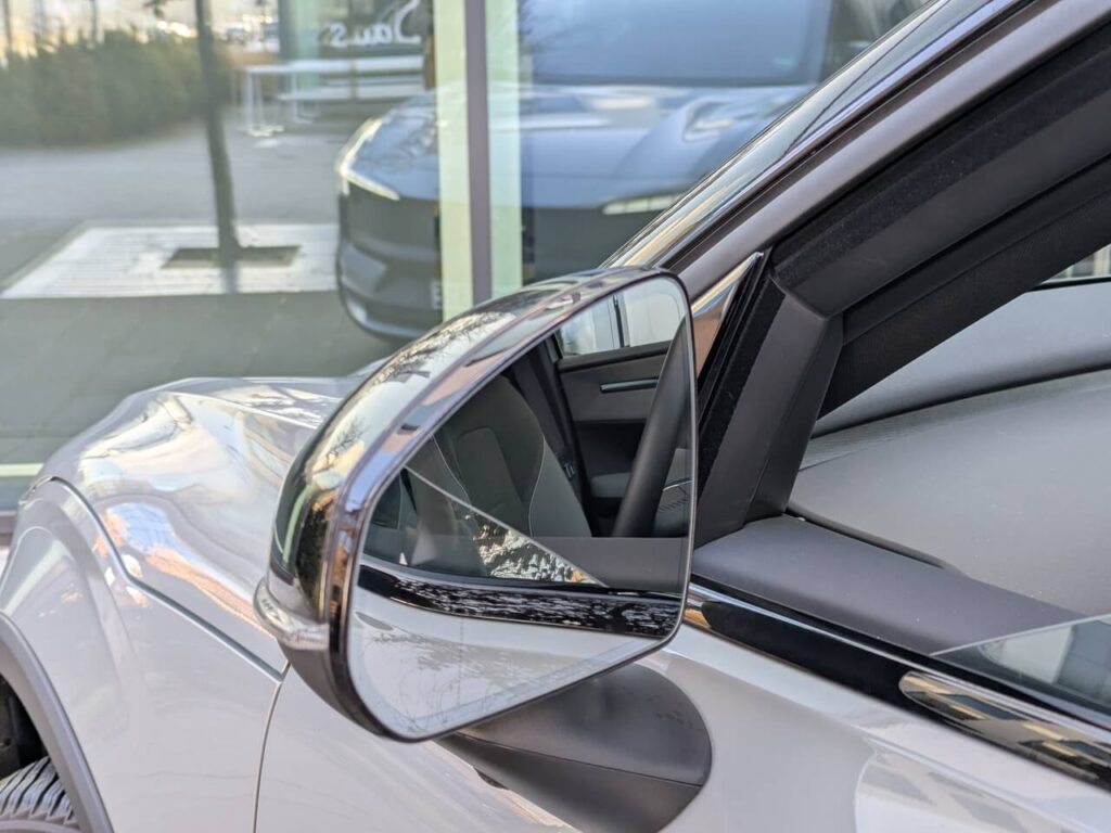 Randlose Seitenspiegel beim EX30