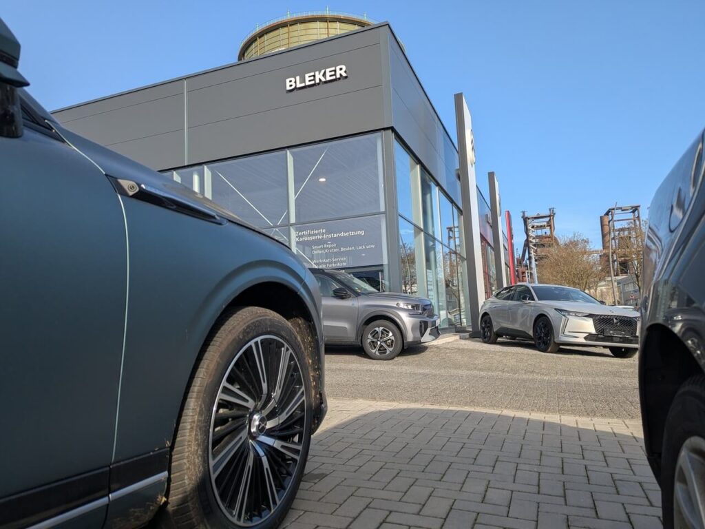 Xpeng Autohaus in Dortmund - Mehrmarken-Händler Bleker am Phönix-West-Gelände in Dortmund Hörde.