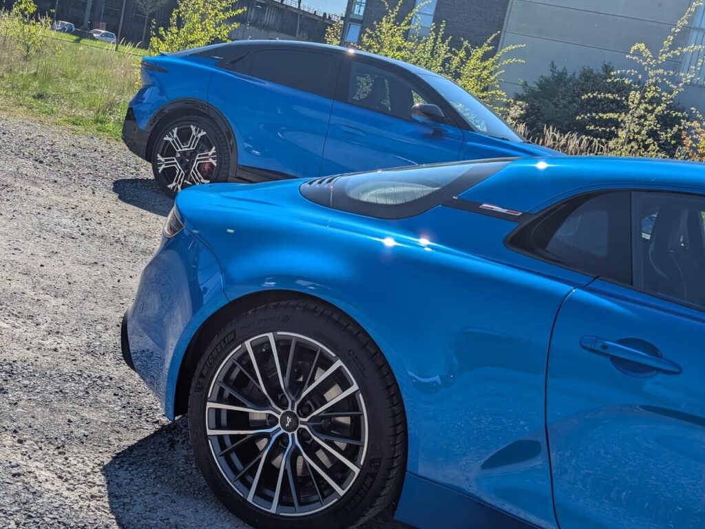 Alpine-Vergleich: A390 und A110