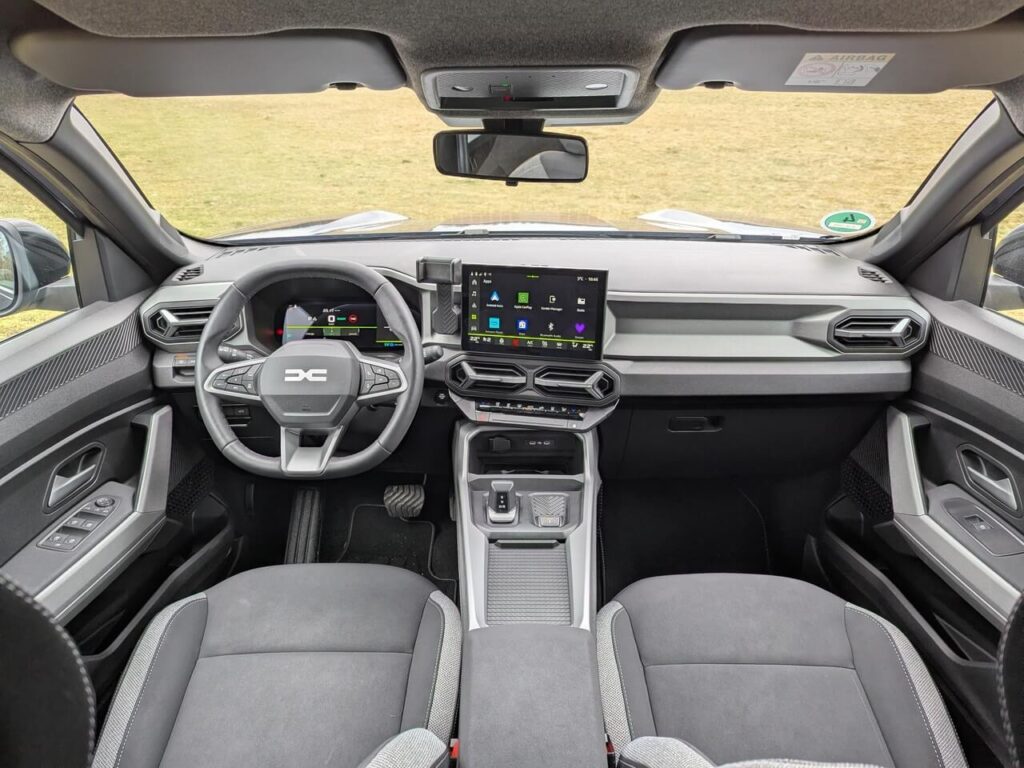 Dacia Bigster "Journey" Armaturenbrett mit