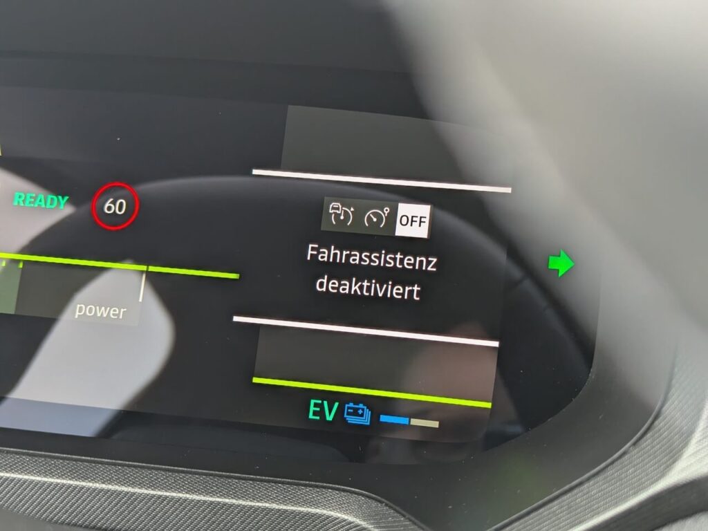 Deaktivierbare Fahrerassistenzsysteme mit Tempolimit-Warner