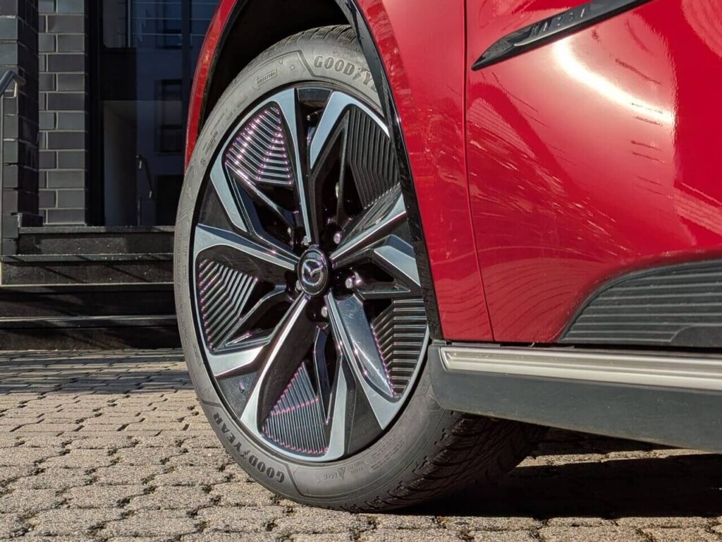 19-Zoll-Aero-Felgen Bi-Color (245/45 R19)