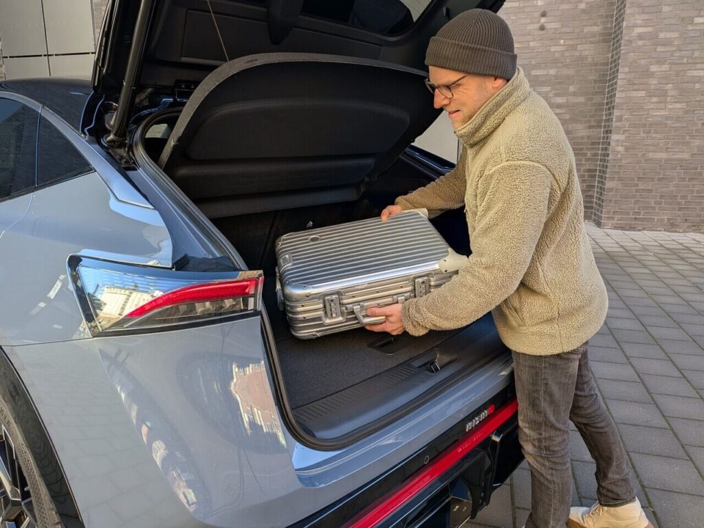 Praktischer Performance-SUV: Kofferraum im Ariya Nismo mit 415 Liter Fassungsvermögen