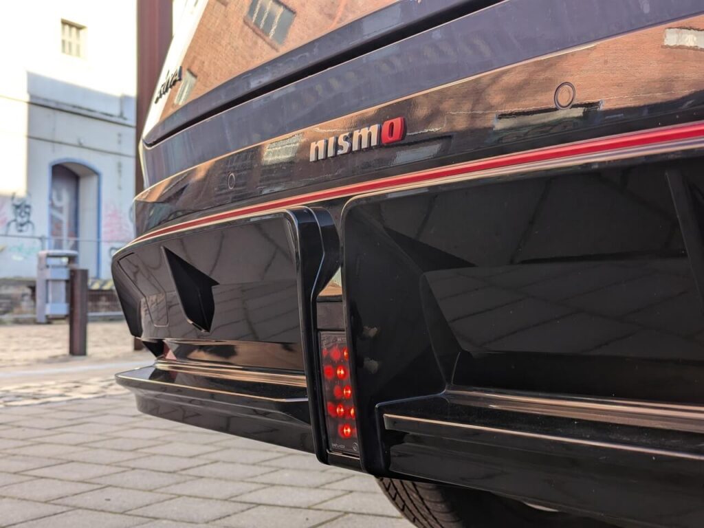 Nebelschlussleuchte beim Nissan Ariyaq Nismo im Motorsport-Design