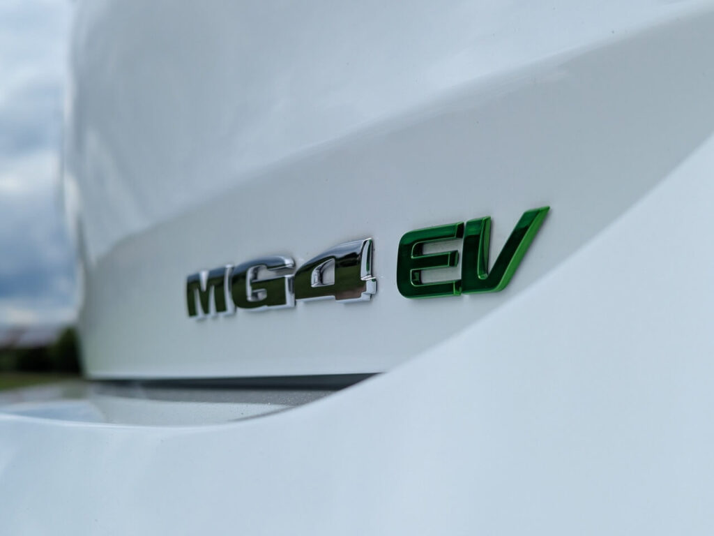 Preis-Leistungs-Tipp bei Elektroautos: MG4 EV Urban (Kompaktklasse) unter 25.000 Euro.