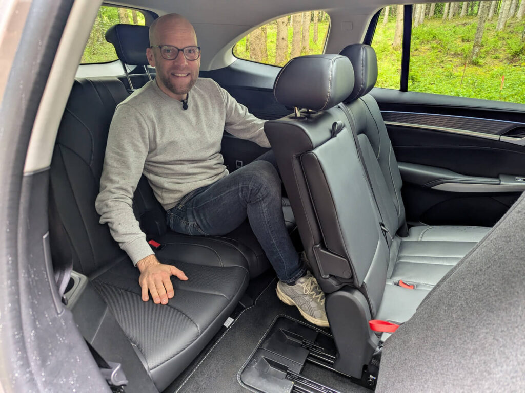 Dritte Sitzreihe im MGS9 PHEV: Auch Erwachsene können auf den hinteren beiden Plätzen sitzen - zumindest auf kurzen Strecken.
