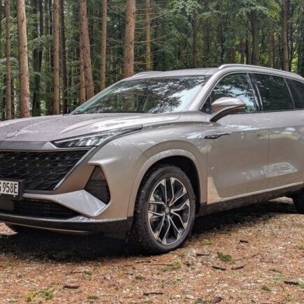 Preise beim MG S9 PHEV - je nach Ausstattung - zwischen 45.000 und 49.000 Euro.