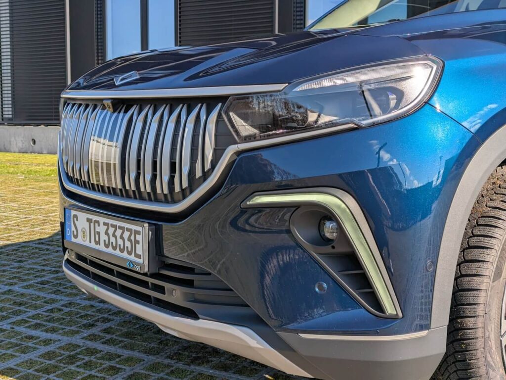 LED-Scheinwerfer, Nebelscheinwerfer und LED-Tagfahrlicht