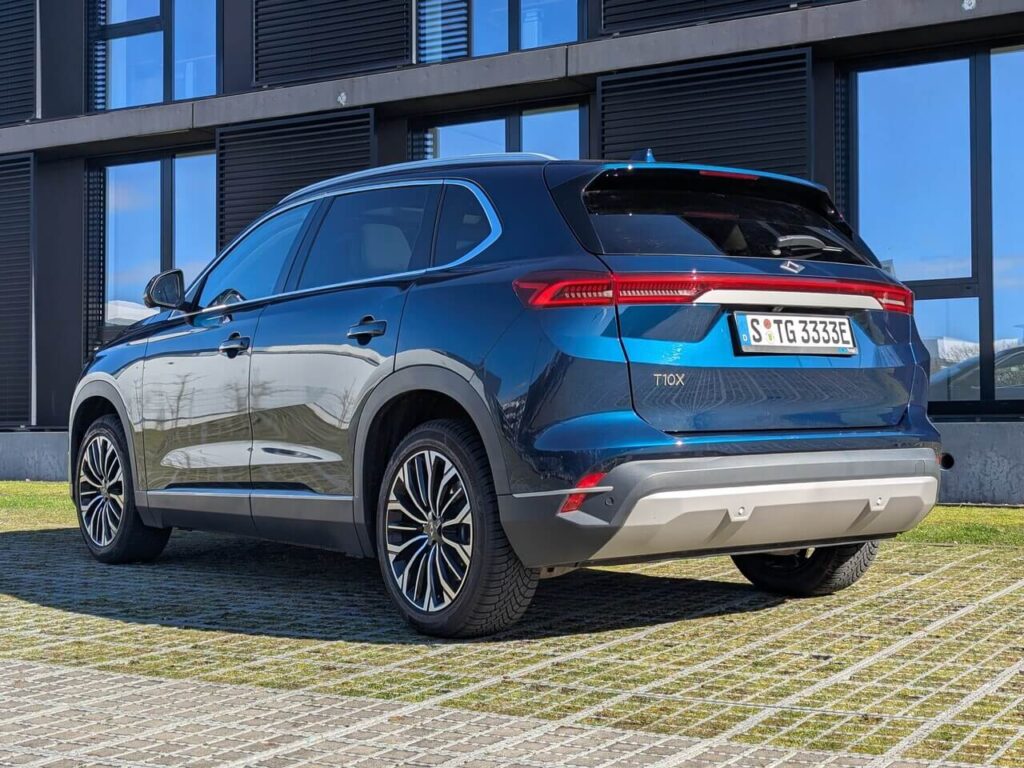 TOGG T10X in der metallic-Lackierung "Gemlik" - höchste Ausstattungsvariante mit großer Reichweite. Lohnt sich das Elektro-SUV aus der Türkei?