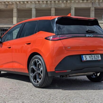 Kleinwagen (B-Segment) mit Plug-in-Hybrid-Antrieb im Test: BYD Dolphin G DM-i mit elektrischer Reichweite von über 100 Kilometern.