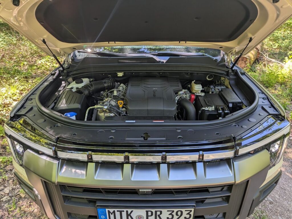 2.2 Diesel 148 kW (202 PS) mit 441 Nm Drehmoment und zuschaltbarem Allradantrieb