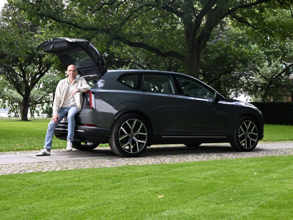 Test zum neuen Volvo EX60 von Daniel Przygoda - Die Alternative zum Diesel? (Foto: Christian Bittner)