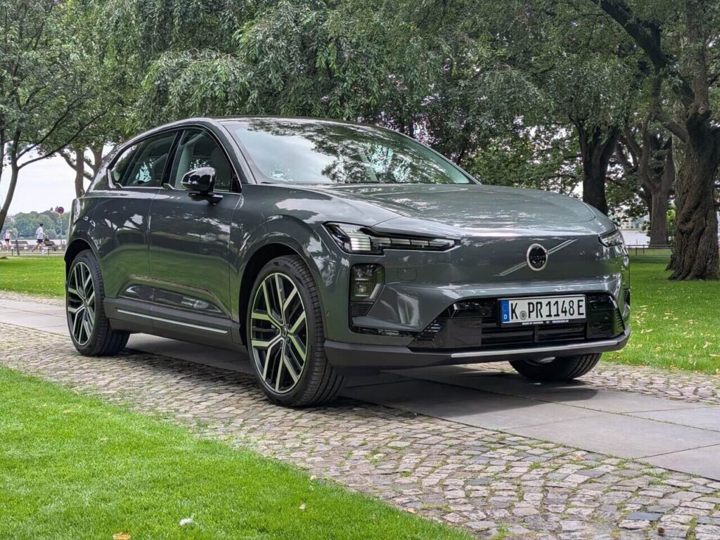 Besser als BMX iX3? Volvo EX60 Ultra im Test. Kaufberatung zum Premium-Mittelklasse-SUV 60.000 bis 80.000 Euro.