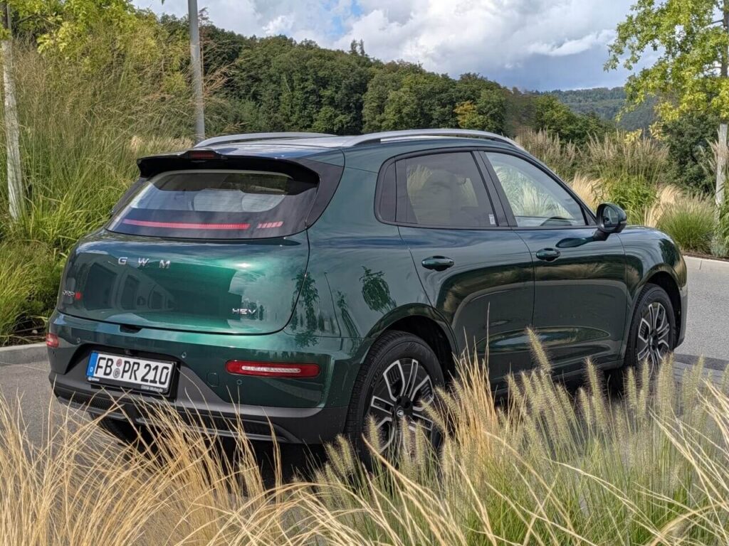 ORA 5 HEV im Test: Erfahrungen zum günstigen Hybrid-SUV von GWM.