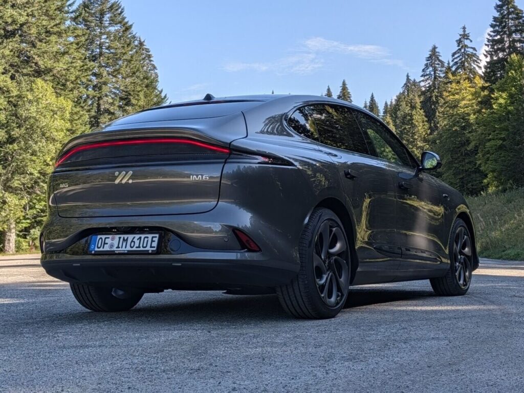Fastback-SUV mit 800-Volt-Technik: Fahrbericht zum MG IM6 PREMIUM AWD.