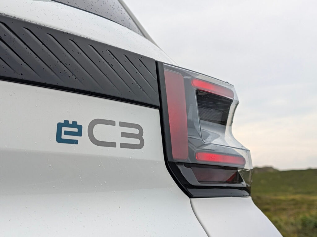Günstiger Elektro-Kleinwagen im Test: Citroën Ë-C3 Electric - Erfahrungen, Ausstattung und Kaufberatung.