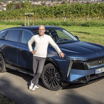 DS N°7 E-Tense im Test: Daniel Przygoda testet Luxus-SUV mit 520 km Reichweite (Foto: Dani Heyne)