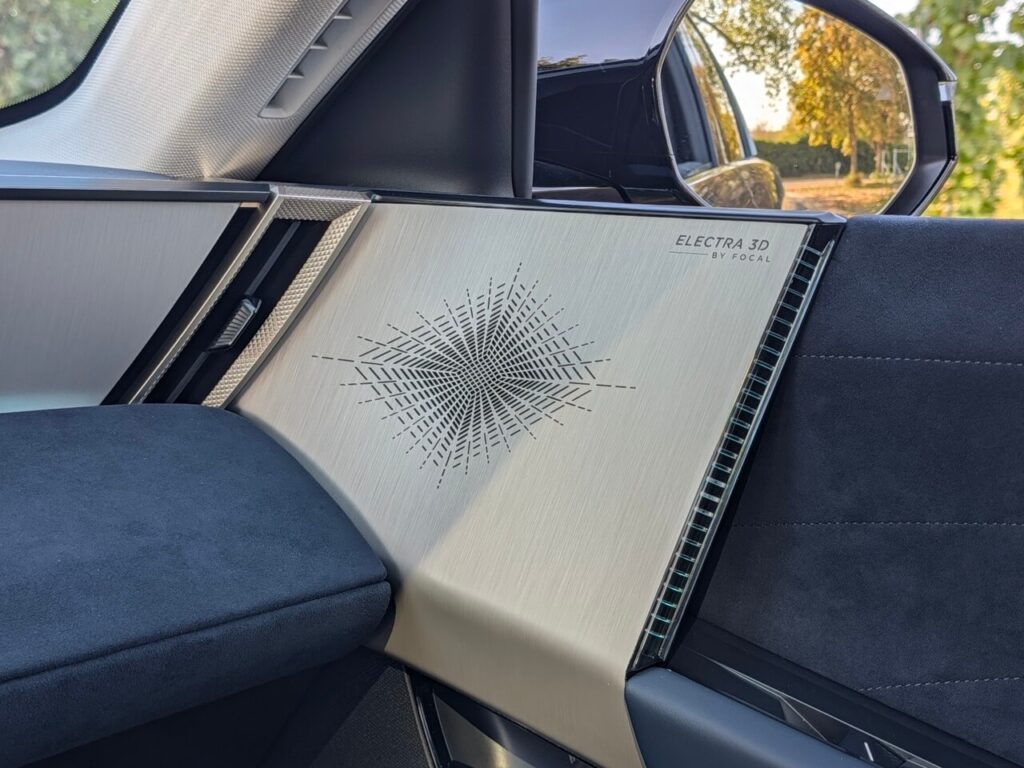 Lautsprecherabdeckung in Aluminium beim HiFi-System ELECTRA 3D von Focal (Optionscode 6F04)