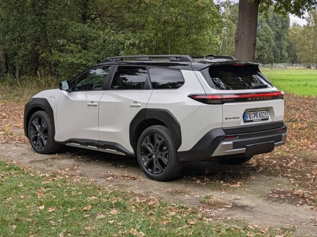 Mittelklasse-Kombi mit Allrad: Subaru E-Outback mit bis zu 526 Kilometer Reichweite (kombiniert nach WLTP).