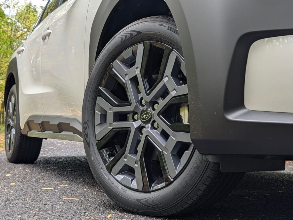 Felge 20 Zoll beim Subaru E-Outback Platinum (7.5J×20 235/50R20).